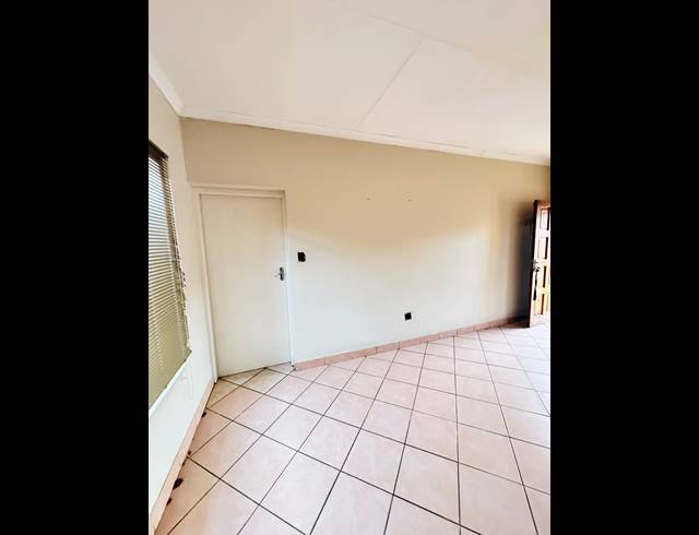 3 BEDROOM FREESTANDING FOR SALE IN MINERALIA